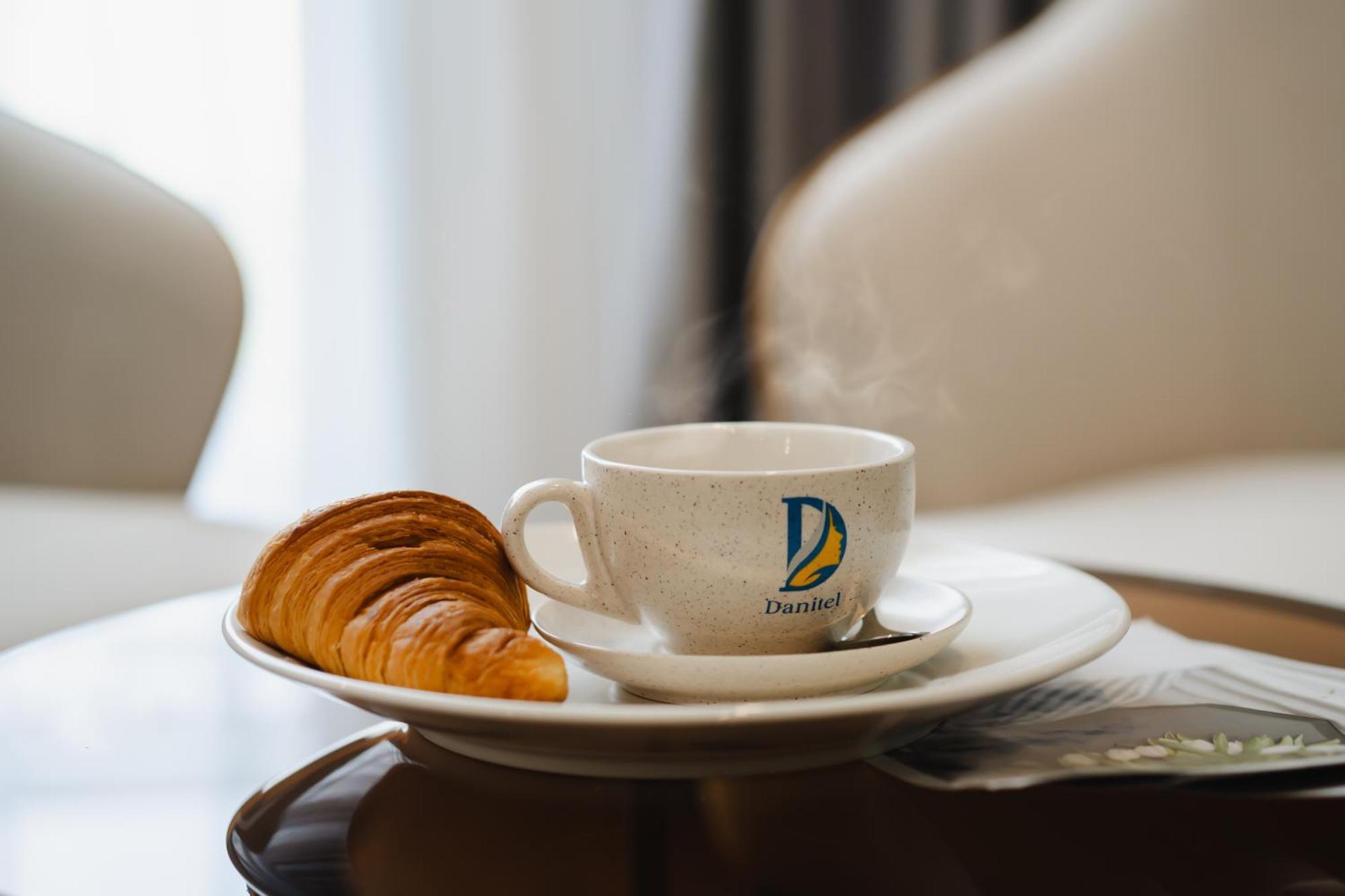 Danitel Halong Hotel Ha Long Buitenkant foto